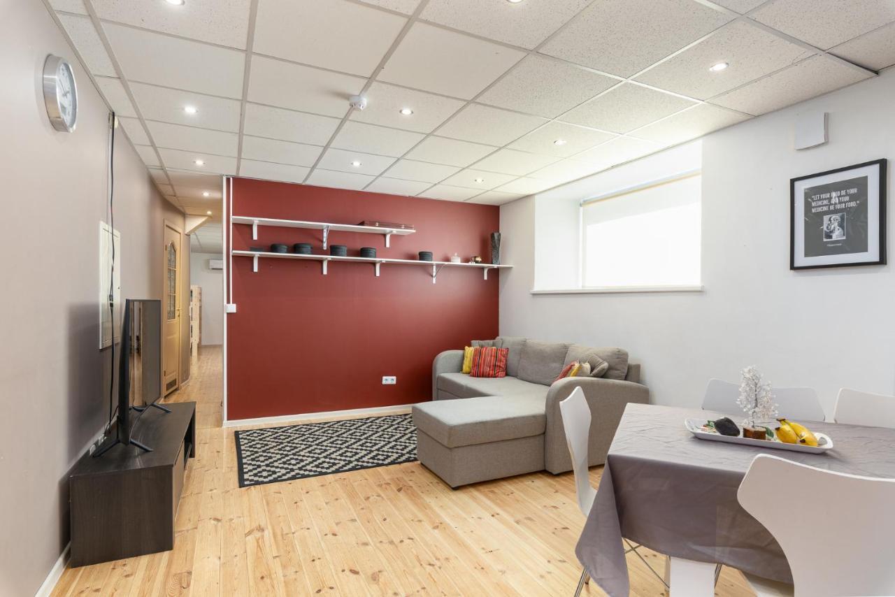 70m2 Golden